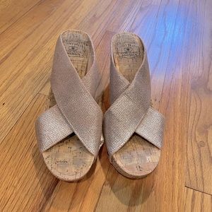 Women Lucky Brand shoes
